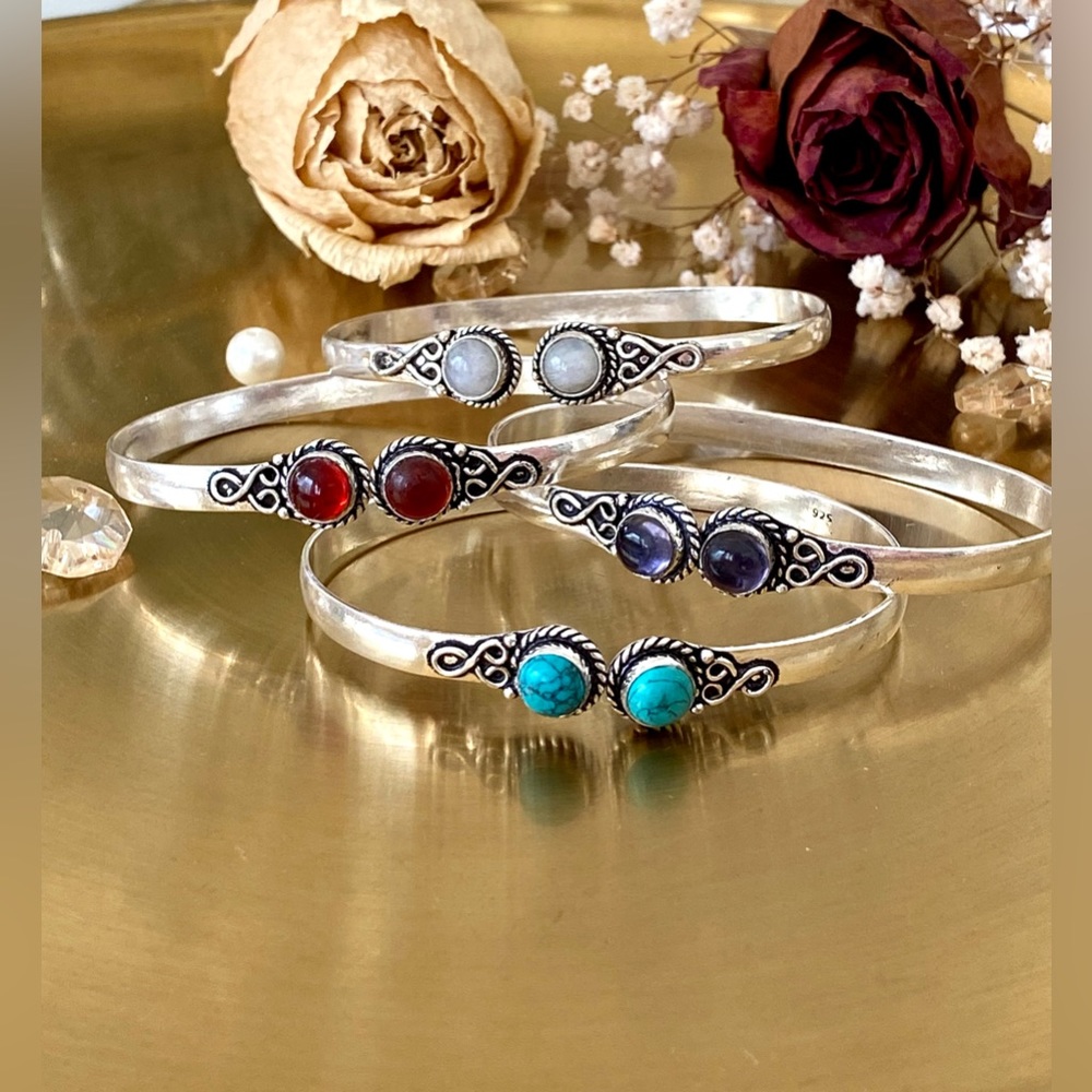 4 Adjustable Bangles Moonstone, Amethyst, Turquoi… - image 2